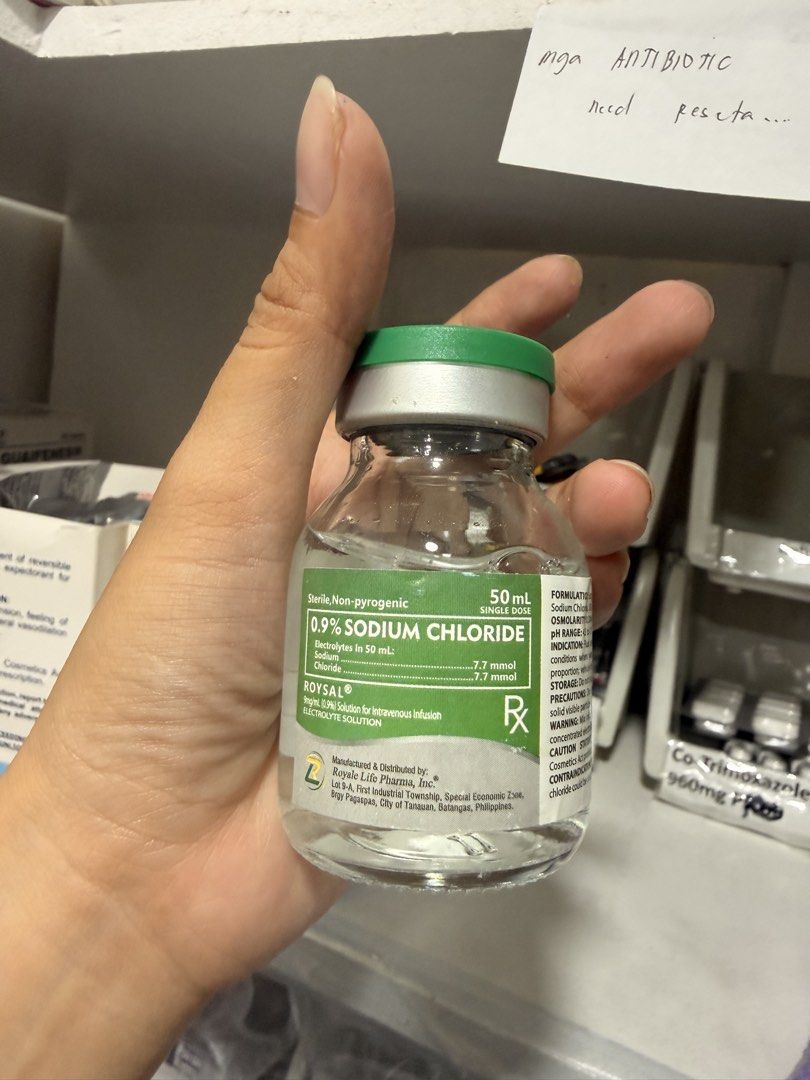 Roysal 0.9% Sodium Chloride 50ml Electrolyte Solution (Category: Medical Supplies & Tools) located in Manila. Submitted by antemoto (Listing ID 1468019879, Image 1). Description: - Brand: Roysal (Royale Life Pharma, Batangas) - Volume: 50ml single dose vial - Type: 0.9% Sodium Chloride sterile, non-pyrogenic electrolyte solution for IV infusion - Condition: Unopened, clear glass bottle with label fully intact and green cap 20 pcs available.