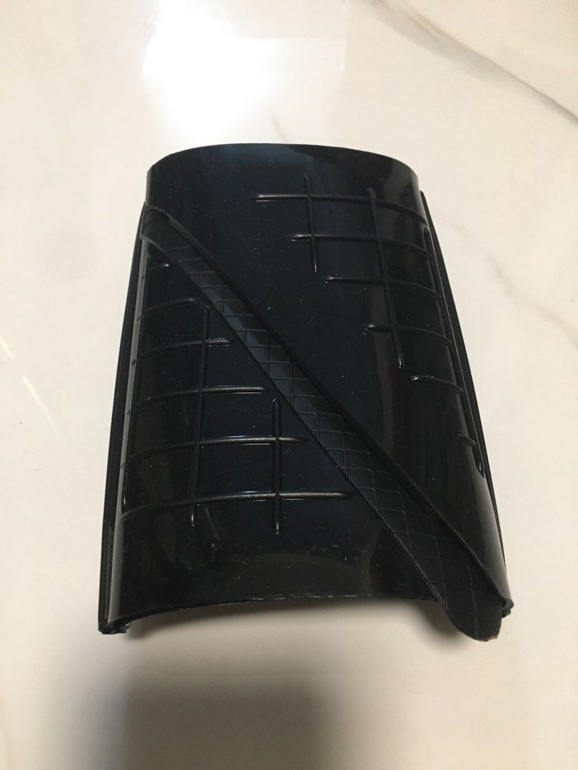 Rubber Carrier/Container Flap Design (Category: Everything Else Others) located in Pasay City. Submitted by gilbertso62551 (Listing ID 1467909403, Image 1). Description: - Color: Black - Material: Durable rubber with flap design - Condition: Excellent / Ready for use - Ideal for carrying or organizing small items - As is,where is - Not BrandNew - NO COD/COP - NO FREE SHIPPING - PAYMENT FIRST - LOCATION: PASAY CITY .
