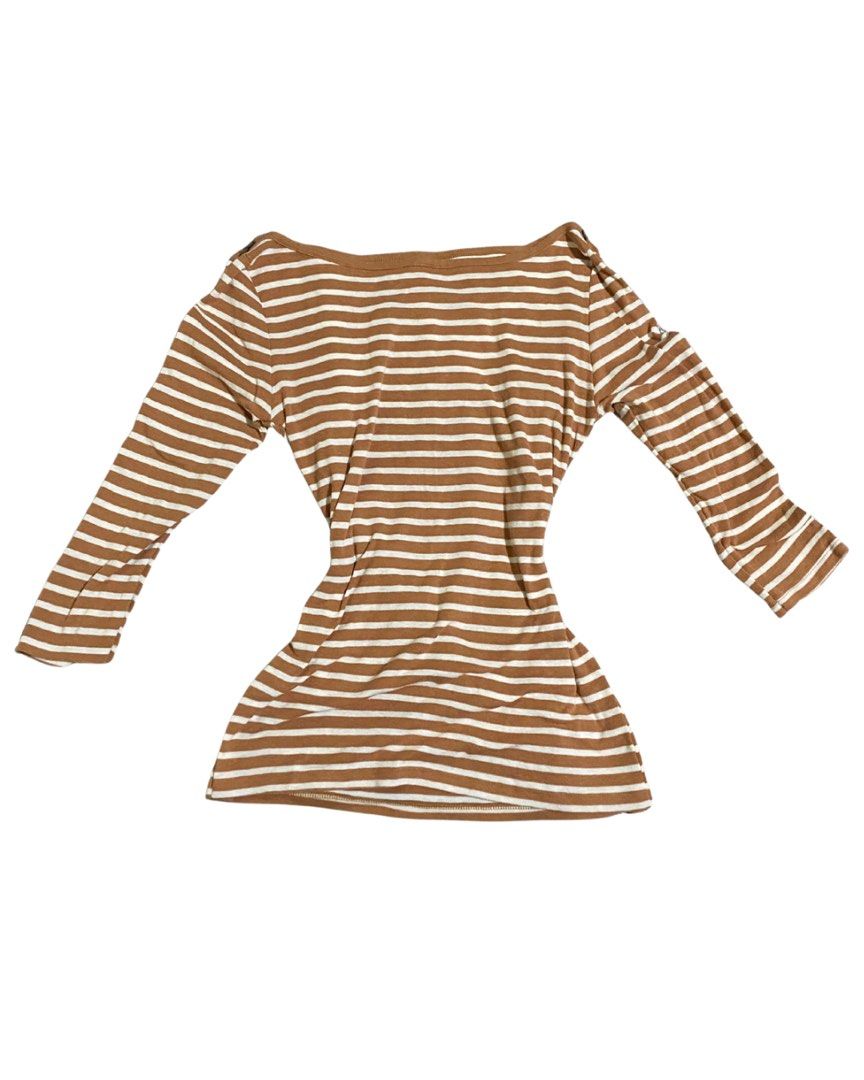 rust brown & white striped off shoulder long sleeve (Category: Longsleeves) located in Manila. Submitted by rainy.finds (Listing ID 1467938580, Image 1). Description: can fit s-l flaws: none w16.5 l22 m: 189 s: 239 g: 289 bid: +10 increment from grab price lock: 399 (au) eob is on oct. 15 (5pm).
