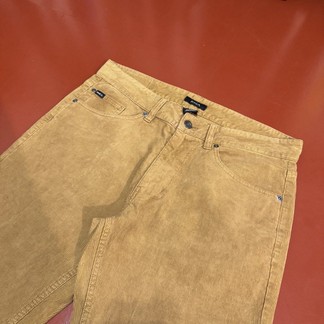 RVCA CORDUROY PANTS (Category: Earphones) located in Pasig City. Submitted by buzzthrifty (Listing ID 1468000706, Image 3). Description: SIZE 32-34WAIST 39"LENGTH 7.5"HEM EXCELLENT CONDITION .