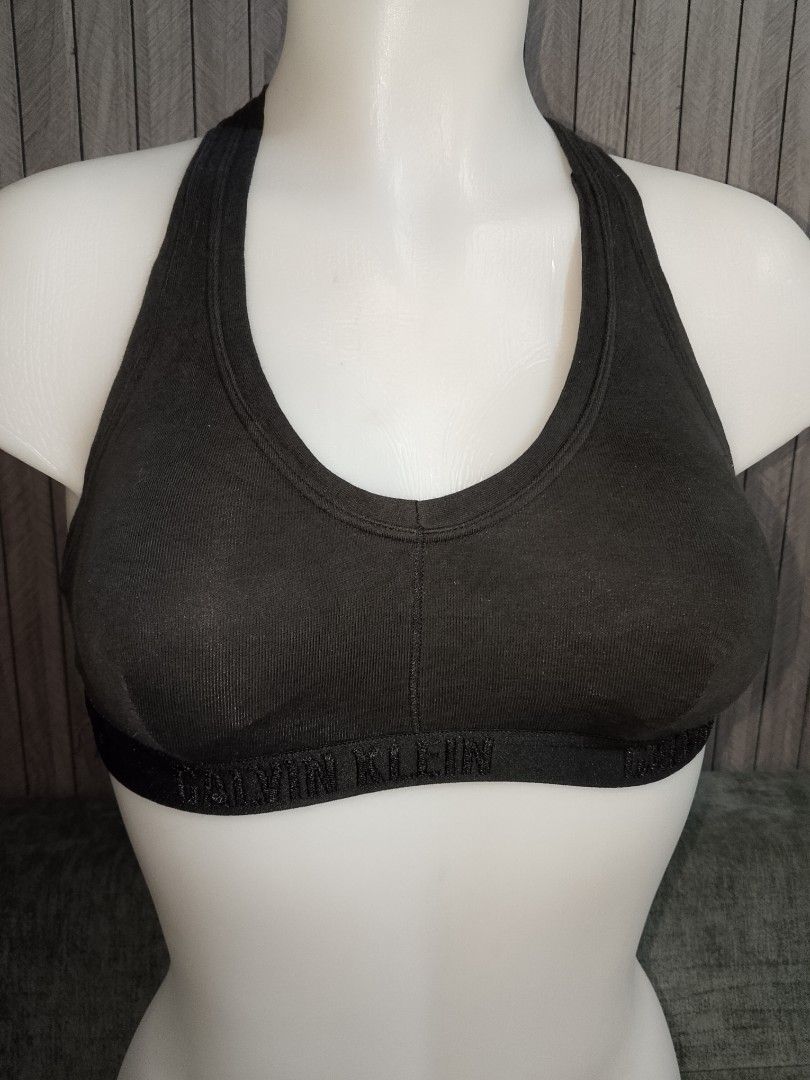 S: CALVIN KLEIN BLACK COTTON BRA PADDED (Category: Undergarments & Loungewear) located in Manila. Submitted by truecrystal-1407 (Listing ID 1467948990, Image 1). Description: orig Calvin Klein.