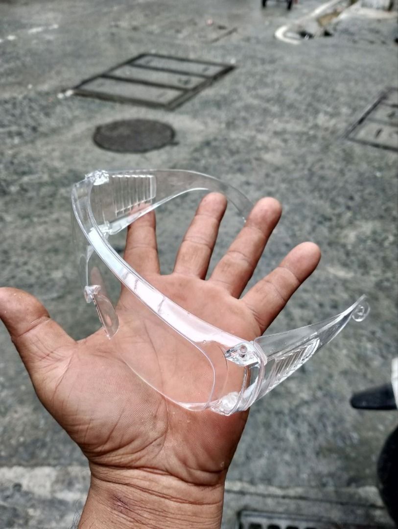Safety goggles clear (Category: Everything Else Others) located in Manila. Submitted by 09171479278_elsie. (Listing ID 1467858651, Image 2). Description: Safety goggles clear.