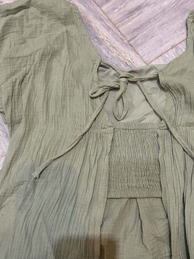 Sage Green Peplum Blouse Top (Category: Blouses) located in Bacoor. Submitted by s4dee (Listing ID 1468001634, Image 2). Description: size: medium - never used. - linen fabric - backless (check back details) .