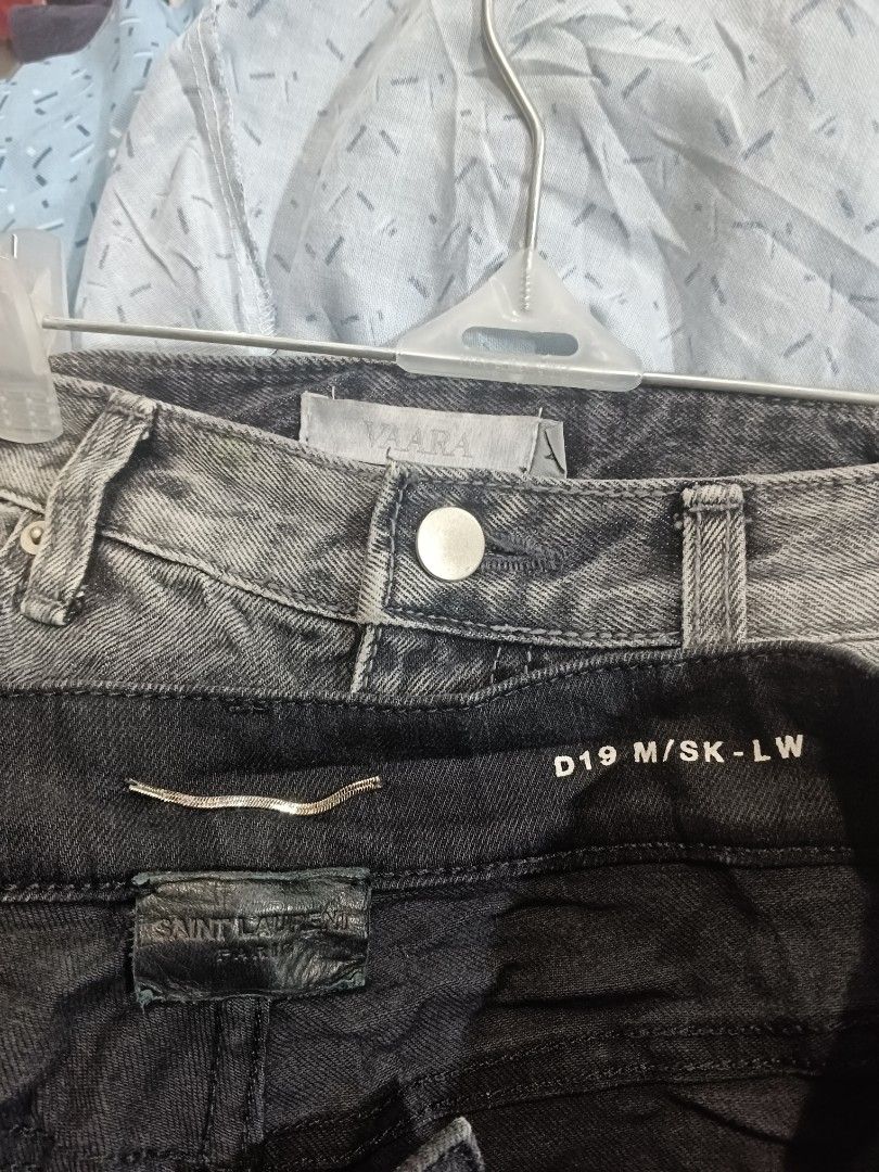 Saint Laurent Paris Hearing OFFERS (Category: Jeans) located in Malaybalay. Submitted by job_curated (Listing ID 1467865019, Image 2). Description: .