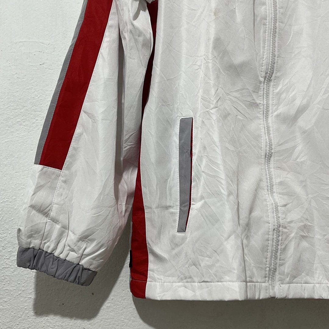 SALE !!! Men's Zip Up Jacket [Large] (Category: Coats, Jackets and Outerwear) located in Quezon City. Submitted by jpsstore (Listing ID 1467934330, Image 3). Description: Size: Large Width: 23" Length: 28" Sleeve: 23" No issue MOP: Gcash SHIPPING: J&t | Lalamove .
