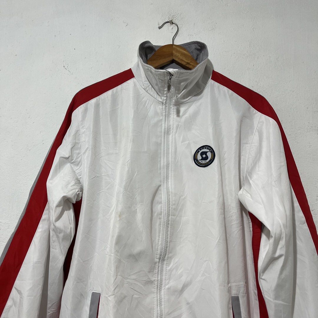 SALE !!! Men's Zip Up Jacket [Large] (Category: Coats, Jackets and Outerwear) located in Quezon City. Submitted by jpsstore (Listing ID 1467934330, Image 2). Description: Size: Large Width: 23" Length: 28" Sleeve: 23" No issue MOP: Gcash SHIPPING: J&t | Lalamove .