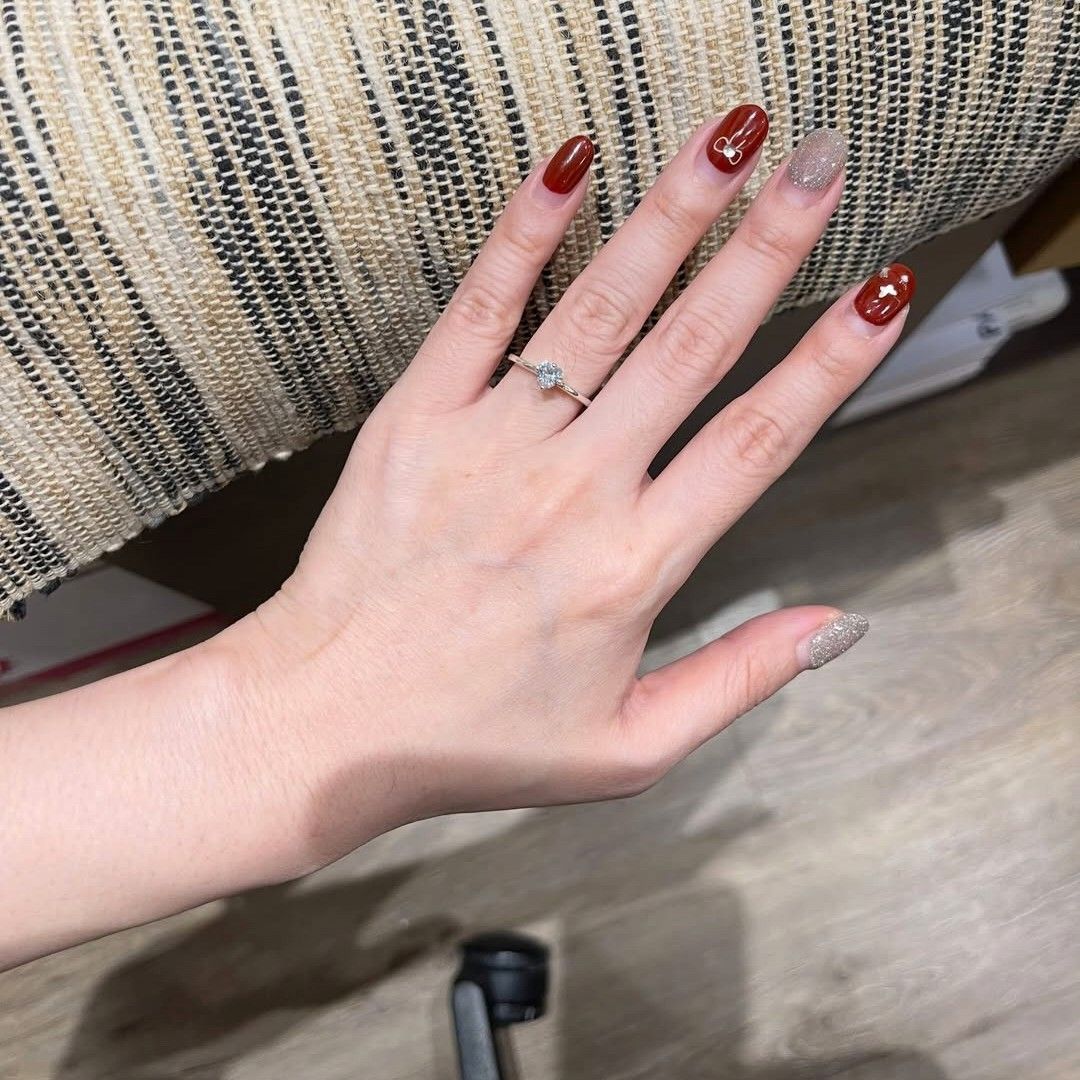 SALE❗Pandora Clear Heart Solitaire Ring (Category: Rings) located in Manila. Submitted by badaloves_u (Listing ID 1467949173, Image 2). Description: - 💯 Authentic Pandora with Authenticity ALE marks - FREE Box and Paper bag 🛍️ - ✨ FREE Cleaning to any Pandora Store 🛵 LALAMOVE courier for same day delivery 🚚 J&T provincial courier.