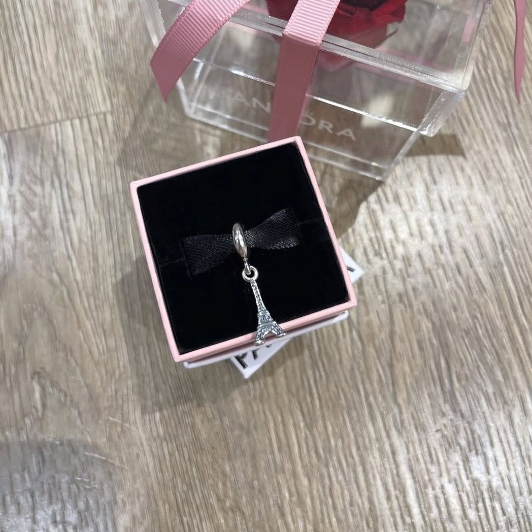 SALE❗Pandora Paris Eiffel Tower Dangle Charm (Category: Charms) located in Manila. Submitted by badaloves_u (Listing ID 1467959555, Image 1). Description: - 💯 Authentic Pandora with Authenticity ALE marks - FREE Box and Paper bag 🛍️ - ✨ FREE Cleaning to any Pandora Store 🛵 LALAMOVE courier for same day delivery 🚚 J&T provincial courier.