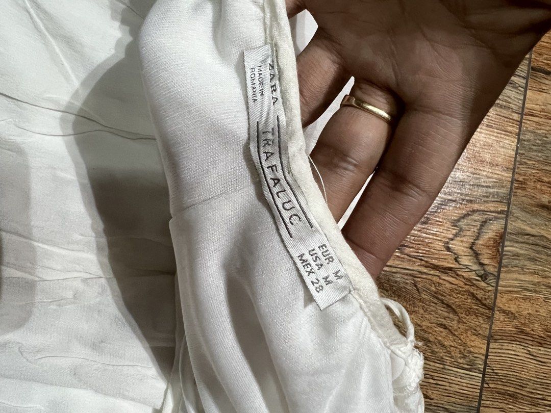 SALE‼️ZARA jumpsuits (Category: Jumpsuits) located in San Jose del Monte. Submitted by senorita_wella (Listing ID 1467995059, Image 2). Description: .