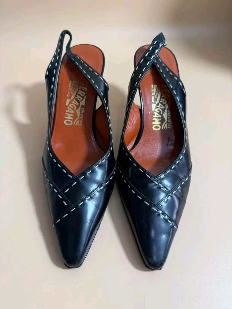 Salvatore Ferragamo (Category: Sandals) located in Caloocan City. Submitted by ritubado_19 (Listing ID 1467847899, Image 1). Description: ✨𝘞𝘰𝘮𝘦𝘯 6.5 ✨𝘌𝘶𝘳 37 ✨𝘊𝘮 23.5 Still in excellent condition Authentic Negotiable .