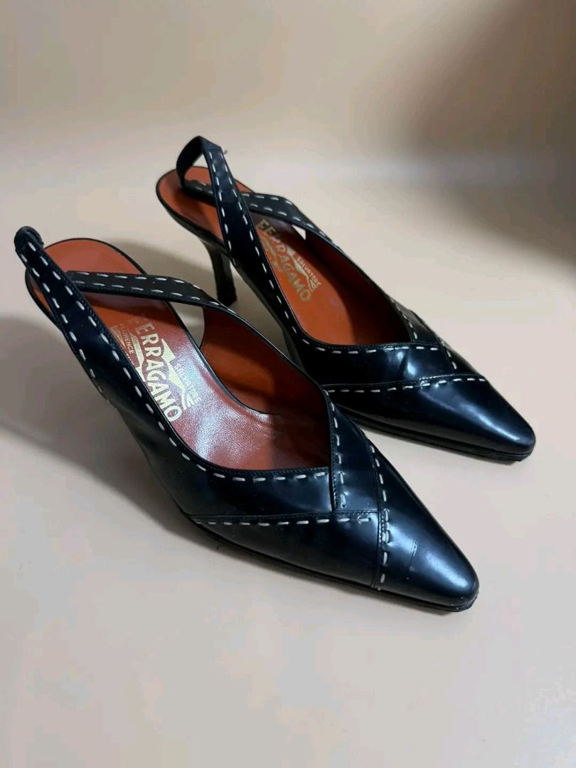 Salvatore Ferragamo (Category: Sandals) located in Caloocan City. Submitted by ritubado_19 (Listing ID 1467847899, Image 2). Description: ✨𝘞𝘰𝘮𝘦𝘯 6.5 ✨𝘌𝘶𝘳 37 ✨𝘊𝘮 23.5 Still in excellent condition Authentic Negotiable .