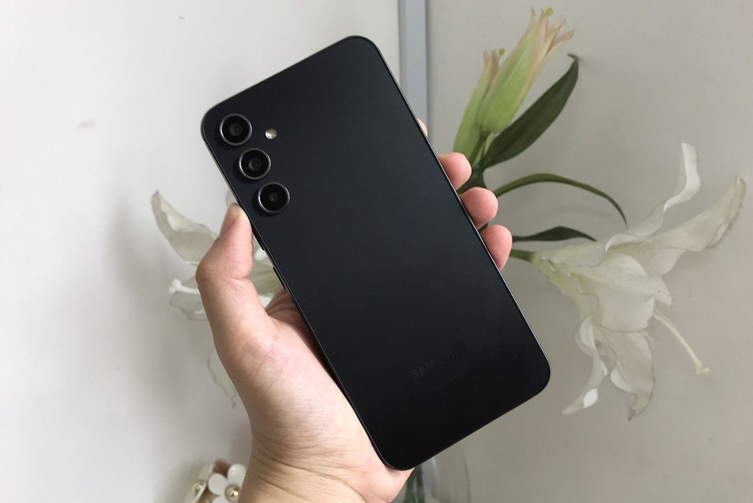 Samsung A34 8/128 5g (Category: Samsung) located in Manila. Submitted by misakicakes (Listing ID 1467876094, Image 1). Description: NO ISSUE. 8/128GB VERY SMOOTH.