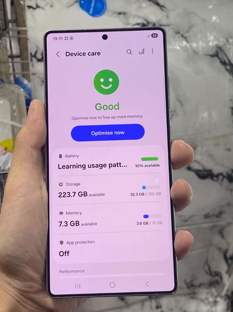 Samsung Galaxy S25 Ultra 256 Titanium Gray Complete (Category: Samsung) located in Pasig City. Submitted by samsungtolentinoph (Listing ID 1467981538, Image 3). Description: For sale only! Samsung Galaxy S25 Ultra 5G 🏷️ Price list: 256GB - 37,500 pesos 512GB - 42,000 pesos 🎨 Colors: Titanium Gray 📦 Package and Condition: Complete with Box | Good as new | No hidden issues | No history of repair | Original S-Pen 🔑 Key specs: Display: 6.9-inch D