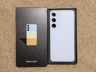 （分類：）位於 。 由 jl_house 提交（商品編號 1468050827，圖片 1）。簡介： 。