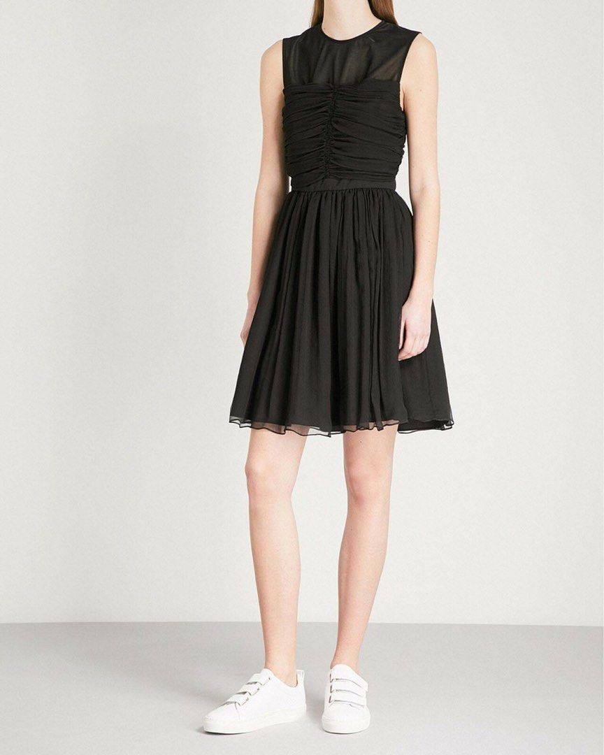 SANDRO ruffled dress (Category: Dresses) located in Bulacan. Submitted by letsfindukaywithme (Listing ID 1468045987, Image 1). Description: Sandro Ruffled Dress Size 36 14x34" Fits small Like new No issue +sf payment first Ship via J&T.