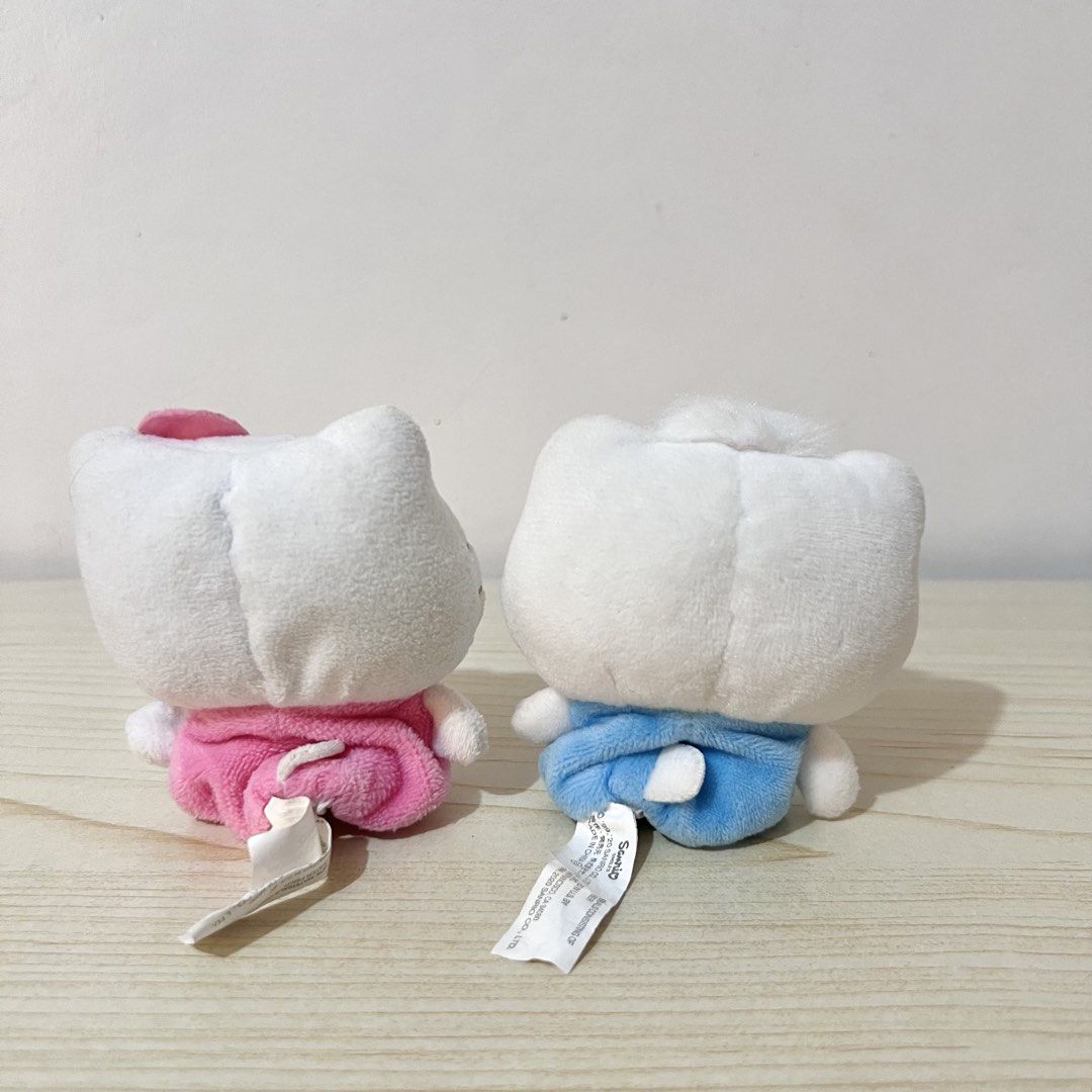 Sanrio Hello Kitty and Dear Daniel Plush Finger Puppets 8cm - Php 175 each (Category: Character Goods) located in Davao. Submitted by pandorastoybox (Listing ID 1467950906, Image 2). Description: Sanrio Hello Kitty and Dear Daniel Plush Finger Puppets 8cm - Php 175 each .