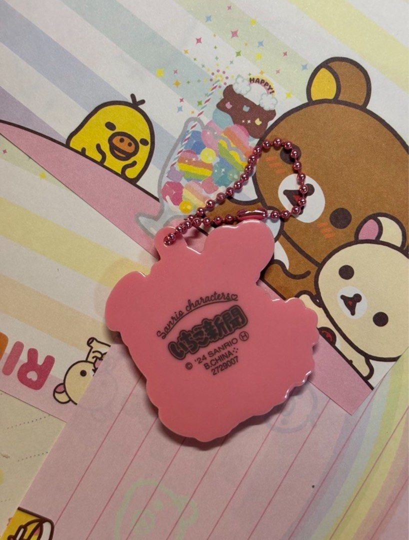 Sanrio Tuxedosam Rubber Keychain (Category: Vintage Collectibles) located in San Juan City. Submitted by glitznpops.ph (Listing ID 1467881272, Image 3). Description: .