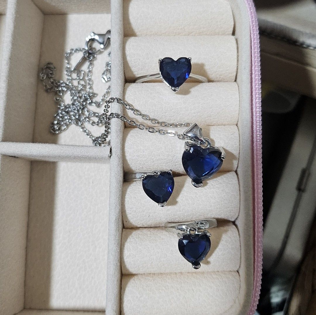 Sapphire Heart Jewelry Set (Category: Precious Stones) located in Manila. Submitted by cloudita (Listing ID 1468000555, Image 1). Description: Used once only. :)) Includes: -- Necklace -- Earrings -- Ring (Adjustable).