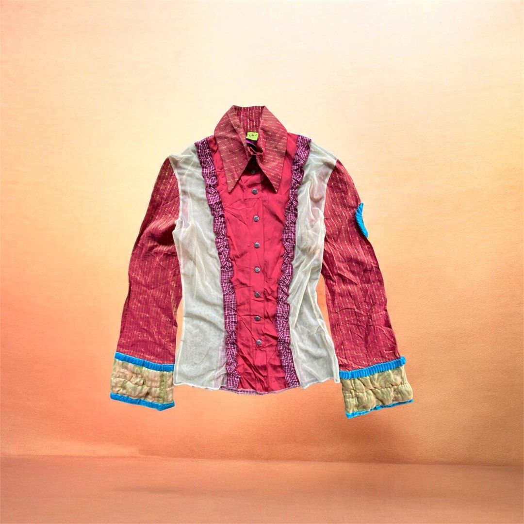 Save The Queen Blouse Shirt Italian Vintage Mesh Patchwork Medium (Category: Blouses) located in Dapitan. Submitted by bolandojh07634 (Listing ID 1467852428, Image 1). Description: Y2k Save the Queen Long Sleeve Medium on tag Rare Find No Major Flaw.