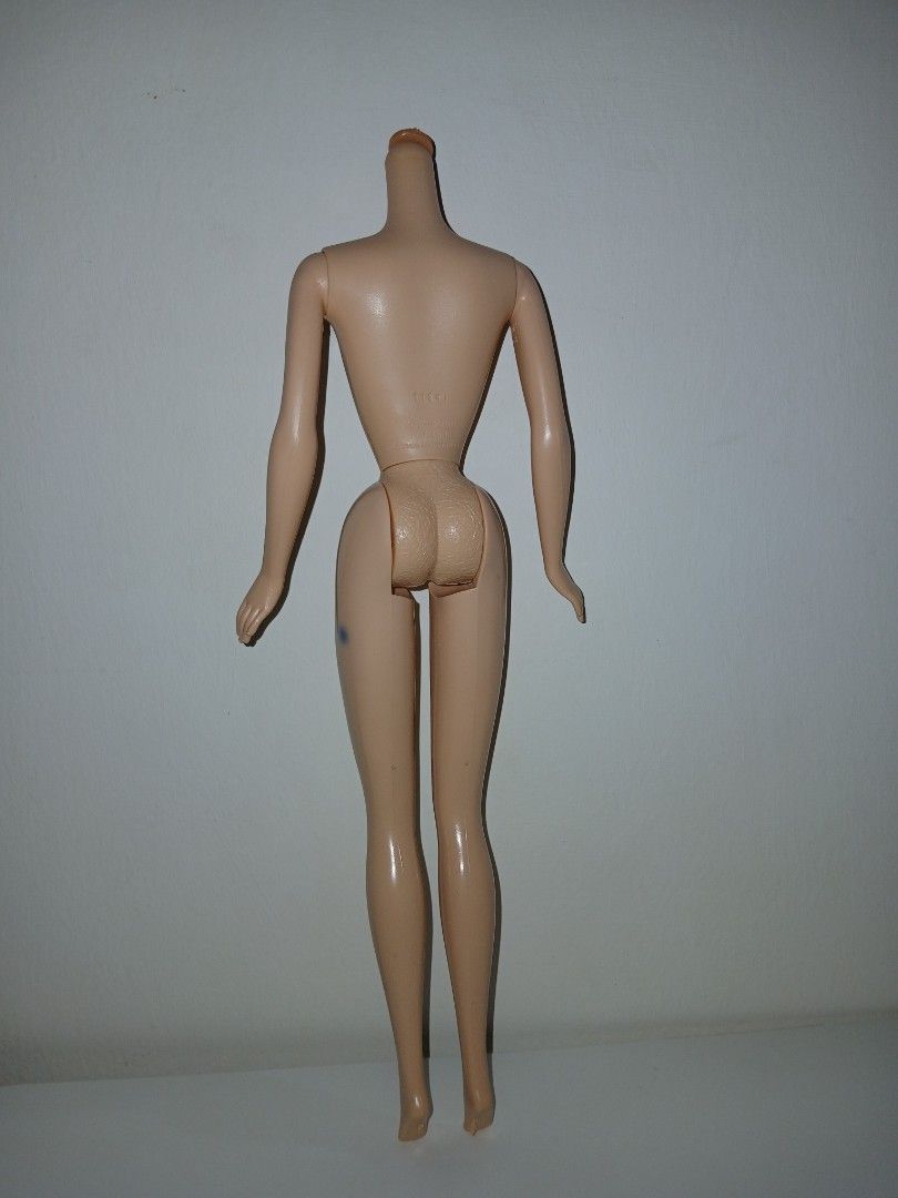 Scarlett O'harabody donor (Category: Kids Toys) located in Subic. Submitted by frncnjntmr22 (Listing ID 1468053455, Image 2). Description: has only one flaw see on photo ink on leg lp already..