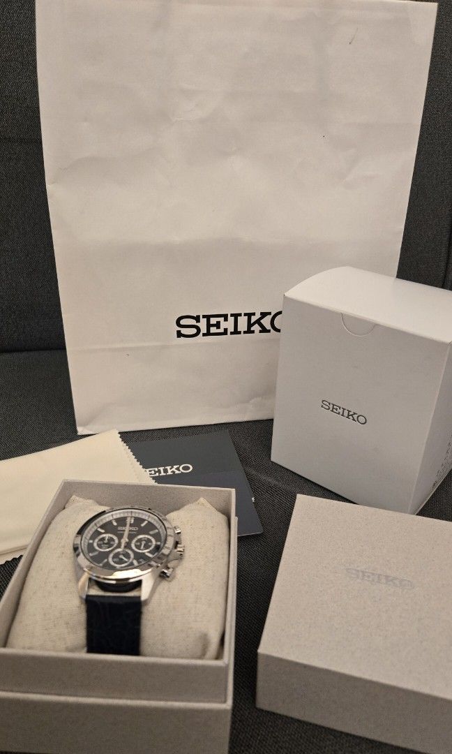Seiko Spirit SBTR019 (Category: Men's Watches) located in Manila. Submitted by meicuya (Listing ID 1467764388, Image 1). Description: - Authentic Seiko chronograph watch - Unused, brand new - Complete inclusion: paperbag, box, care card - Pick up Paco, Manila.