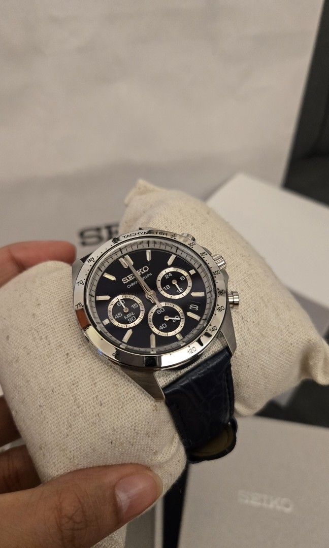 Seiko Spirit SBTR019 (Category: Men's Watches) located in Manila. Submitted by meicuya (Listing ID 1467764388, Image 3). Description: - Authentic Seiko chronograph watch - Unused, brand new - Complete inclusion: paperbag, box, care card - Pick up Paco, Manila.