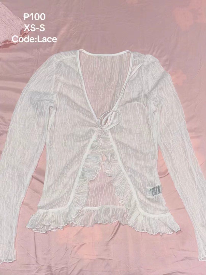 Sheer top (Category: Longsleeves) located in Manila. Submitted by sunnydey100 (Listing ID 1467870408, Image 2). Description: Xs-S only worn once.