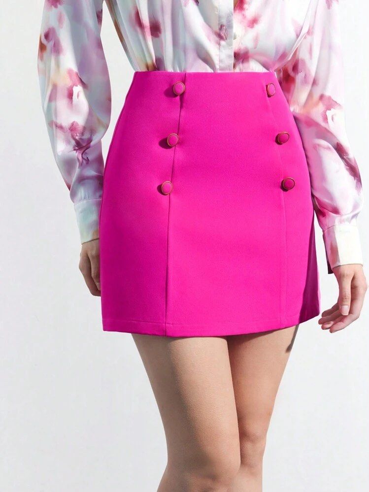 Shein Pink Pencil Mini Skirt (Category: Skirts) located in Binan City. Submitted by myprelovedhaul (Listing ID 1467965469, Image 1). Description: - length: 17 | width: 15 (29-30) - no when worn photos! - last price posted! - please message only if sure buyer! - limited replies only. - Available unless mark as sold. - Ship via j&t or lalamove for same day. -Mode of payment: Gcash 📍Biñan Laguna .