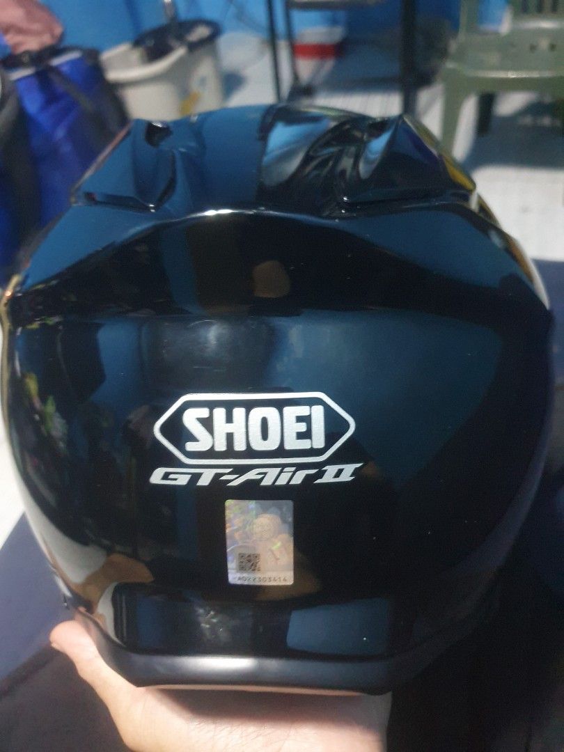 shoei gt air 2 (Category: Other Motorcycles Parts and Accessories) located in Paranaque City. Submitted by julesamper04 (Listing ID 1467945745, Image 3). Description: shoei gt air 2 glossy black helmet only sz xl issue top foam only nastock kya nbakbak.ung side foam ok .price is negotiable.