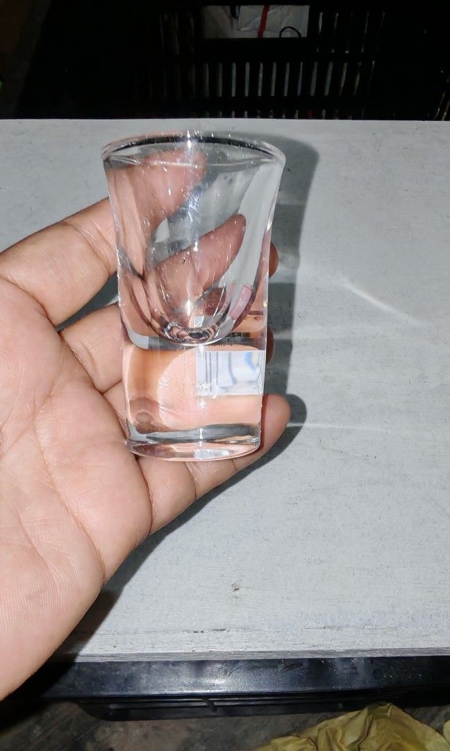 Shotglass 100 pcs (Category: Community) located in Quezon City. Submitted by plantcorner (Listing ID 1467858420, Image 2). Description: Take all only 100 pcs Na stock lang po ito.