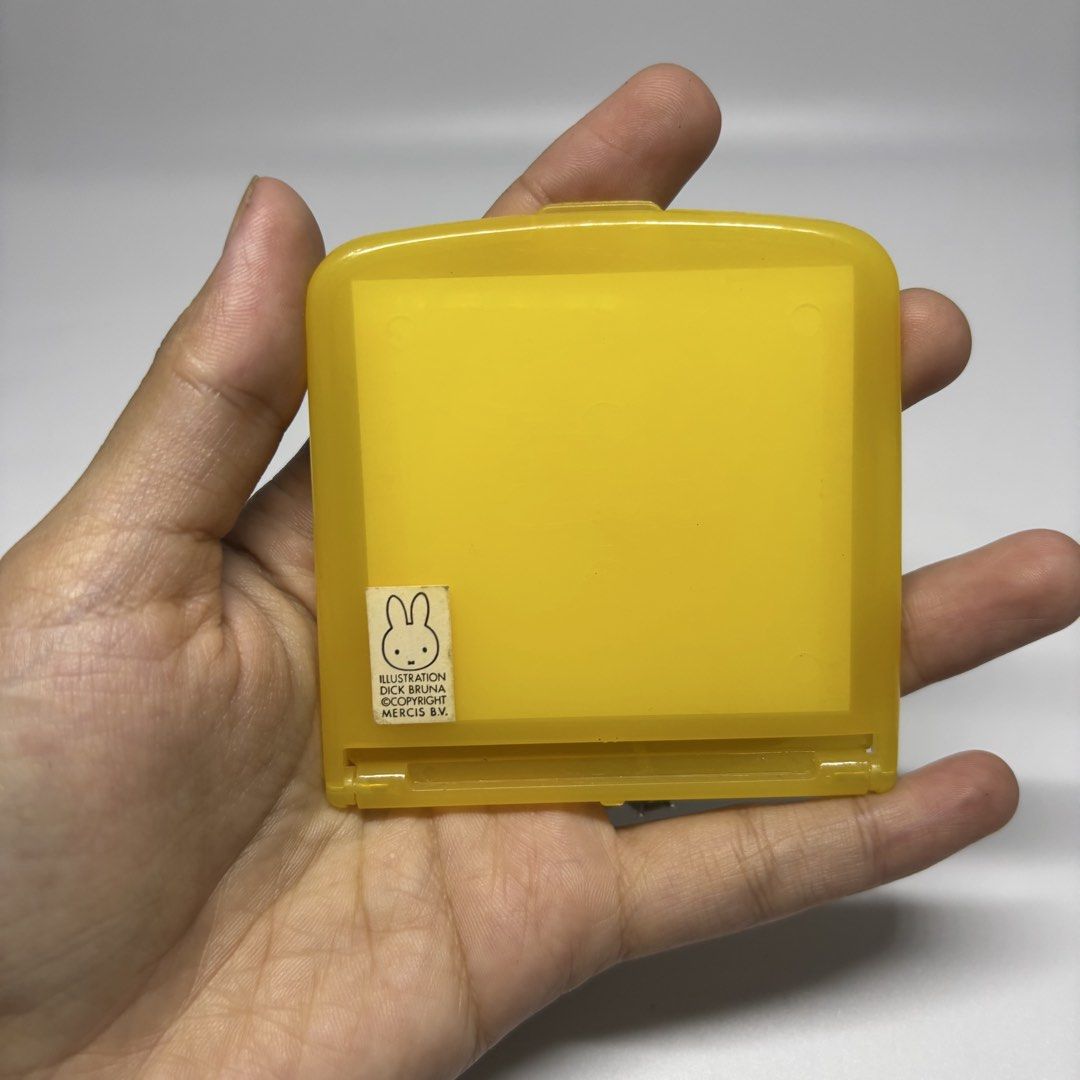 Showa Retro Dick Bruna Miffy Mini Compact Mirror (Category: Character Goods) located in General Trias. Submitted by shxx_phine (Listing ID 1467973130, Image 2). Description: 📌LP posted, PLS refrain from haggling 📌 all items are japan surplus finds 📌 STRICTLY mine now, pay after invoice 📌 NO RUSH shipping (we ship every tues & fri, depending on our availability) 📌 NO cancellation, return and refunds mod | j&t, lalamove mop | gcash , maribank 