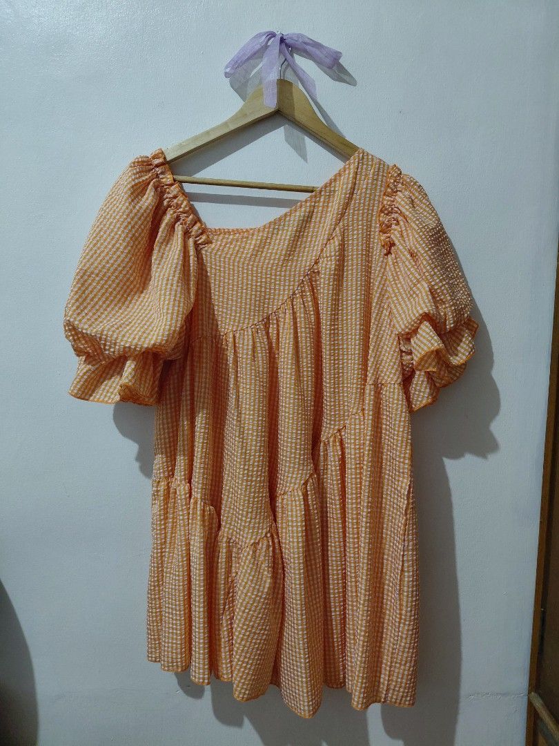 Simplee Gingham Asymmetrical Dress (Category: Dresses) located in Tarlac. Submitted by wornwardrobe (Listing ID 1467941605, Image 1). Description: Oversized fit Worn twice only No lining Kindly note that all items are stored at my parents' house and not on hand. Retrieval takes up to 2 weeks before shipping. Please purchase only if you're okay with the wait. Message me to check the next available shipping date! Thank you!.