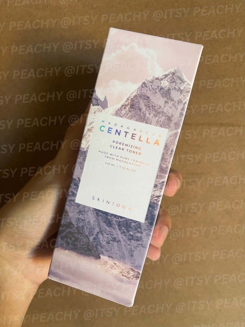 SKIN1004 Poremizing Clear Toner 210ml (Category: Face Care) located in Paranaque City. Submitted by itsypeachyyy (Listing ID 1467923914, Image 1). Description: 🌸 Brand New/ Sealed/ Authentic 🌸 with freebies (sachet) 🌸 Mode of Payment: Maribank (preferably) or GCash 🌸 Mode of Delivery: J&T or Lalamove 🌸 Location: Metro Manila EXPIRY: 2028-2029.