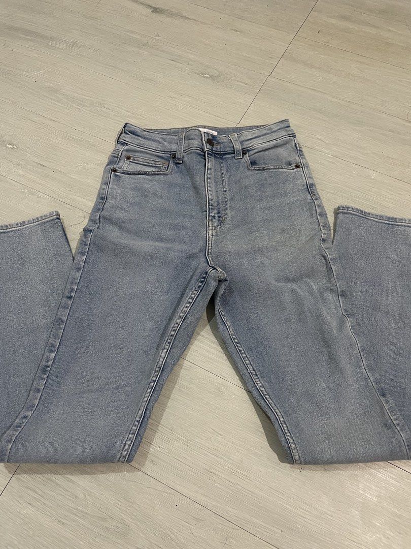 SKINNY JEANS (Category: Jeans) located in Cabuyao City. Submitted by solrheia (Listing ID 1467869558, Image 1). Description: • Bought on tiktok 500 but got the wrong size. • Size 26-27 (stretch).