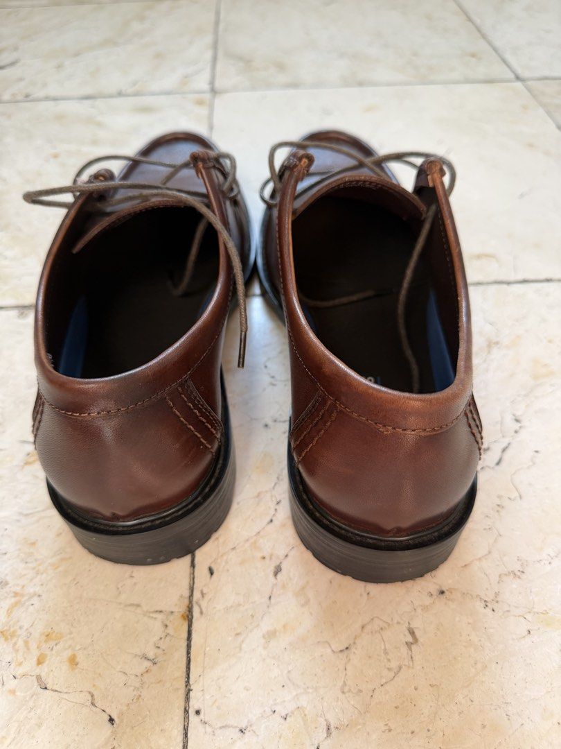 Sledgers Danilo Brown (Category: Dress Shoes) located in Manila. Submitted by goodbuysgoodbyes (Listing ID 1468057960, Image 3). Description: - Brand/Model: Sledgers Danilo - Size: EU 41 US 8 - Color: Brown No issues. Still looks new.