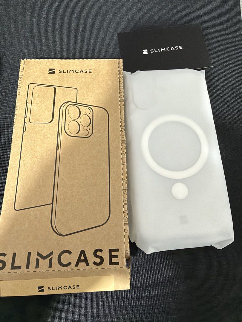 Slim case for iphone 17 (Category: Cases & Sleeves) located in Quezon City. Submitted by czarijay06 (Listing ID 1467959475, Image 2). Description: For sale slimcase signature unique For iphone 17 Hindi po nagamit. 800 pesos Cubao area .