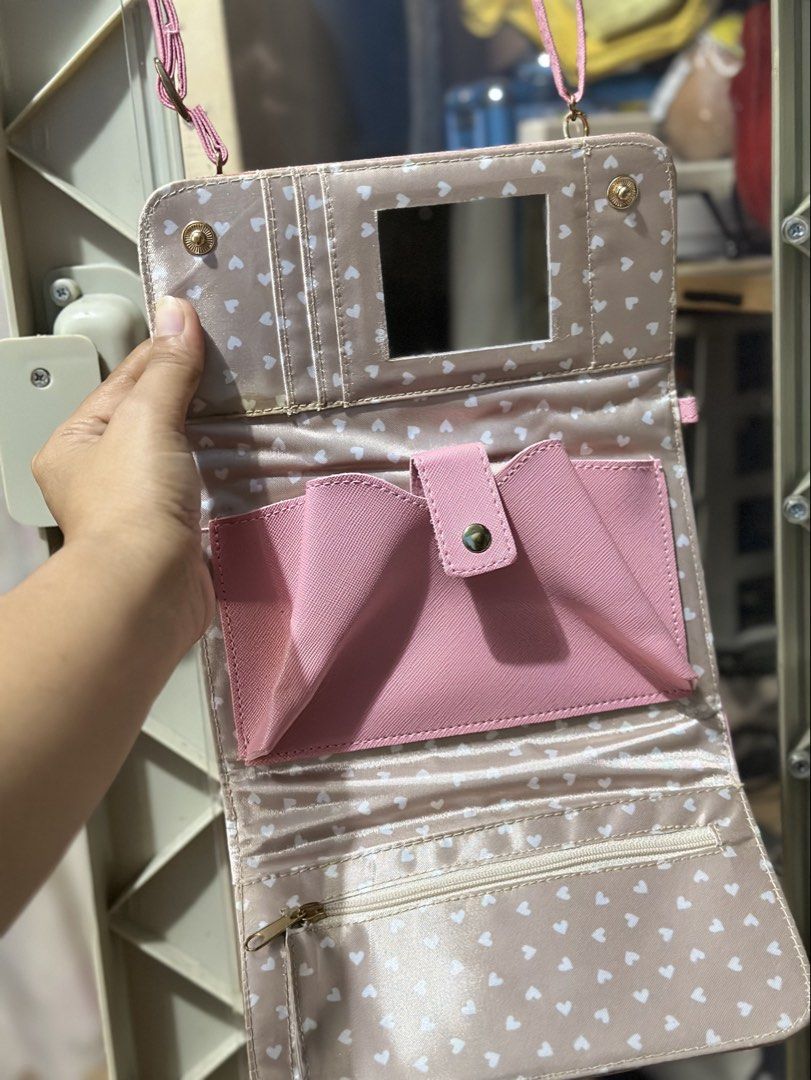 Snidel pink girly sling bag wallet (Category: Purses & Pouches) located in General Santos City (Dadiangas). Submitted by toysville888 (Listing ID 1467844079, Image 2). Description: Snidel Sling wallet from Japan good as new. perfect pang gift..