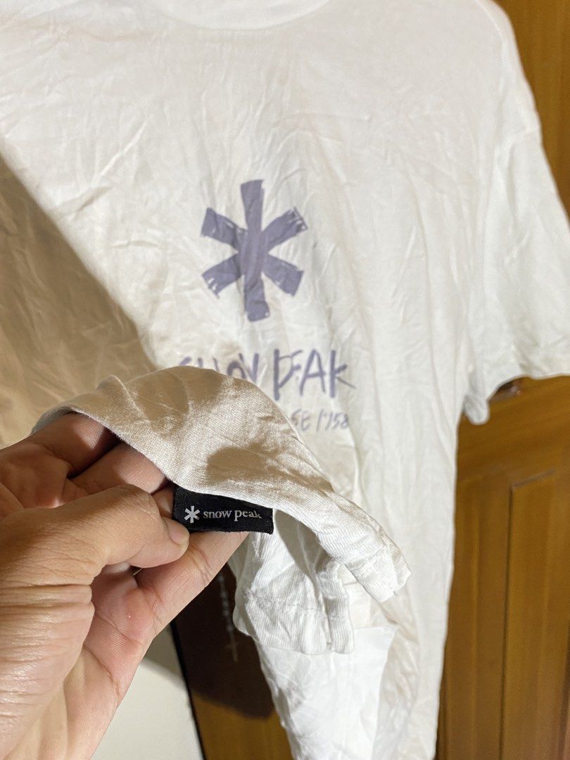Snow peak (Category: Formal Shirts) located in Davao. Submitted by sellsell2002 (Listing ID 1467941266, Image 3). Description: Snow peak Excellent condition Need wash, minor stain only (washable) Width 21 Length 27.5 ₱400.