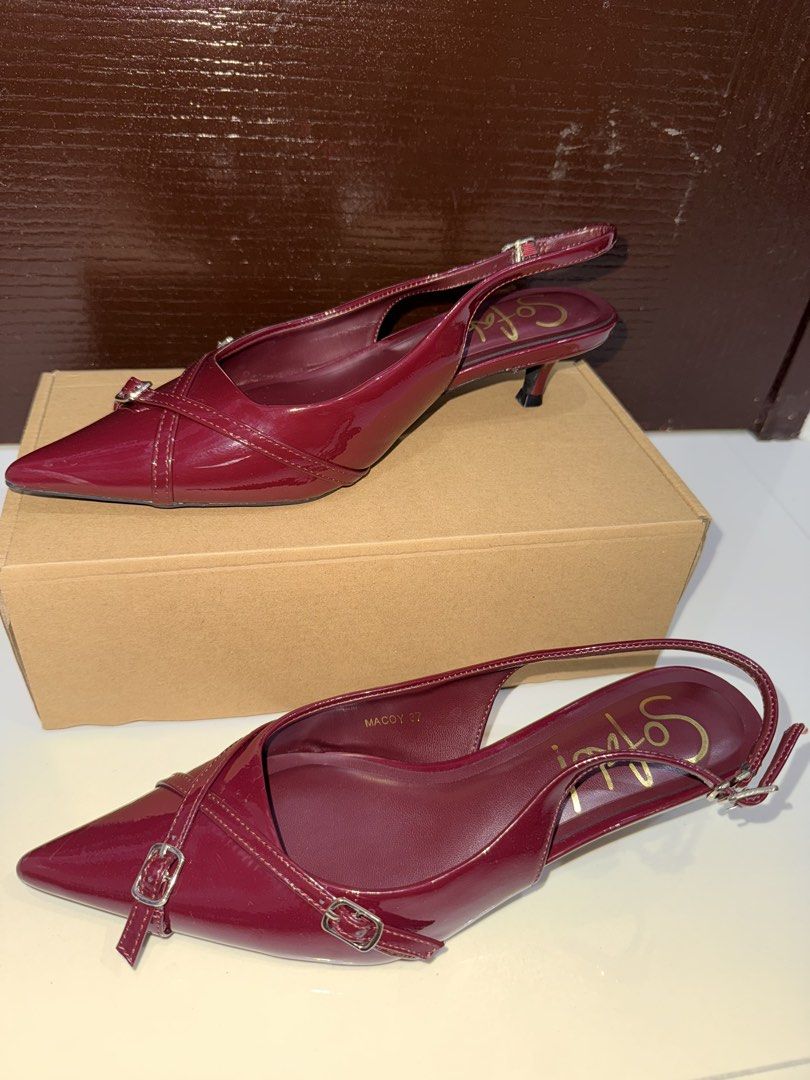 SOFAB Macoy Slingback Pumps (Category: Heels) located in Davao. Submitted by evrgela (Listing ID 1467955402, Image 2). Description: SOFAB Macoy Slingback Pumps (slightly negotiable) PRICE: ₱1,000 (ORIG PRICE: ₱1,499) SIZE: 37 CONDITION: Worn twice outside only. Pristine condition. RFS: Not my style anymore MOP: Gcash/Maribank.
