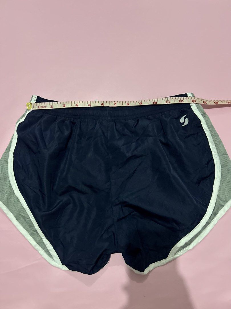 Sofee Active Short (Category: Activewear) located in Manila. Submitted by chen_clybelles (Listing ID 1467954230, Image 3). Description: .