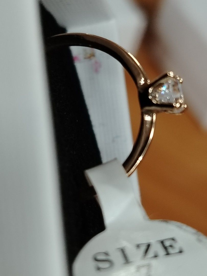 Solitaire Ring Hypoallergenic Size 7 (Category: Rings) located in Caloocan City. Submitted by summercaru_04 (Listing ID 1467988655, Image 1). Description: ☘️ U.S. sourced. ☘️Well-made. ☘️Hypoallergenic & Non-tarnish. ☘️Perfect for everyday use. 👉Babies and kids may also wear it. 👉Buyer will shoulder delivery fee. MOP - Gcash/Bank Transfer MOD - J&T/ Lalamove within Manila For fast transactions, call or ping me @ 0916-2524312 Thank you..