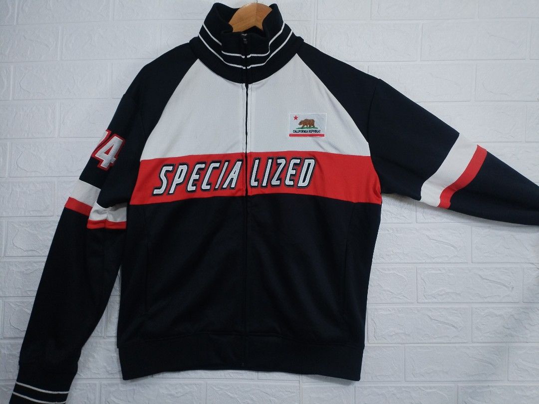 Specialized I Am Specialized California Republic Track Jacket Medium (Category: Coats, Jackets and Outerwear) located in Davao. Submitted by salupannino2016-98573 (Listing ID 1467933671, Image 2). Description: SPECIALIZED MEN'S TRACK JACKET MEDUIM ON TAG WIDTH..21 LENGTH..26 EXCELLENT COTTON/POLYESTER FABRIC 880/FREESHIP TNX ADMIN..☺.