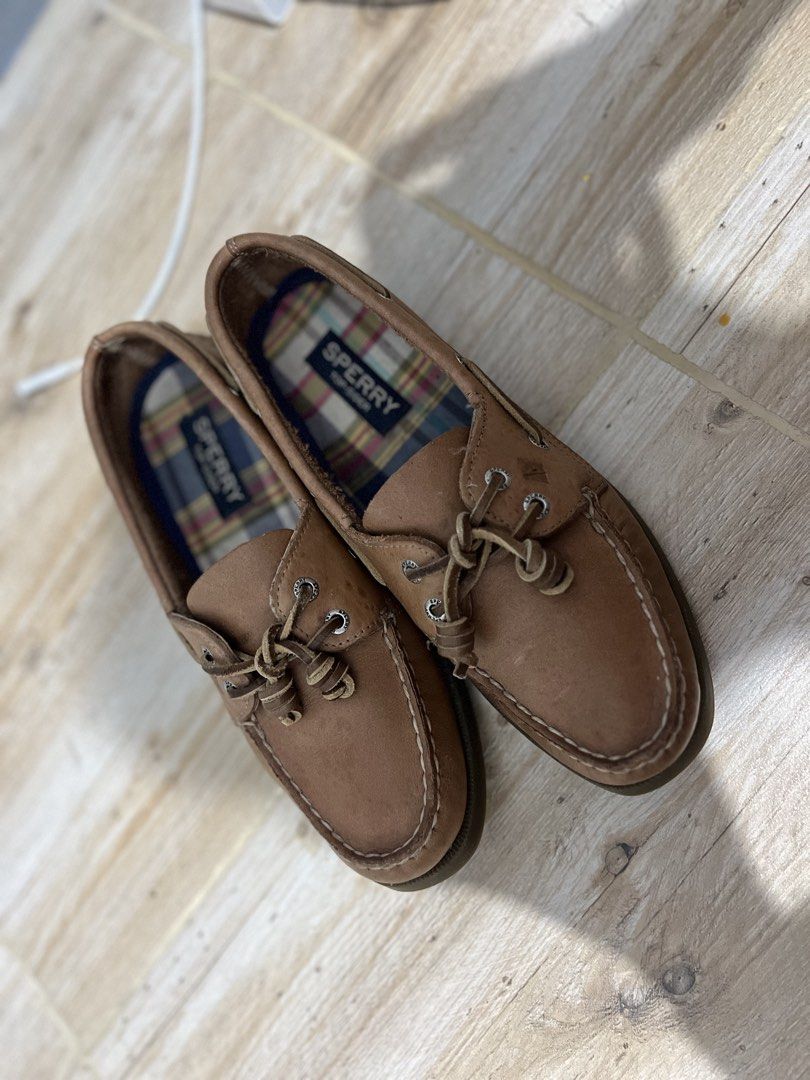 Sperry Authentic Original 2 eye boat shoes (Category: Loafers) located in Manila. Submitted by noahnoah28 (Listing ID 1467997879, Image 2). Description: Sahara colorway Fits 23.5-24cm. Used a couple of times only then stored. No box. Add 79 for sf .