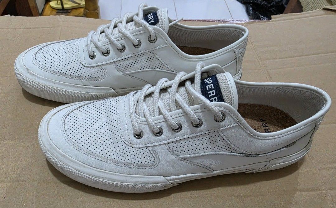 Sperry Men's SeaCycled™ Soletide (Category: Sneakers) located in Marikina City. Submitted by seb.seb (Listing ID 1468036609, Image 1). Description: Sperry Men's SeaCycled™ Soletide Sneakers Used, in very good condition Issue on pic, I think normal issue Replacement box Selling for 800.00 pesos (SRP 4995.00) Barangka, Marikina City or BGC Original, money back 10x if fake Can ship via Lalamove, Grab, J&T.