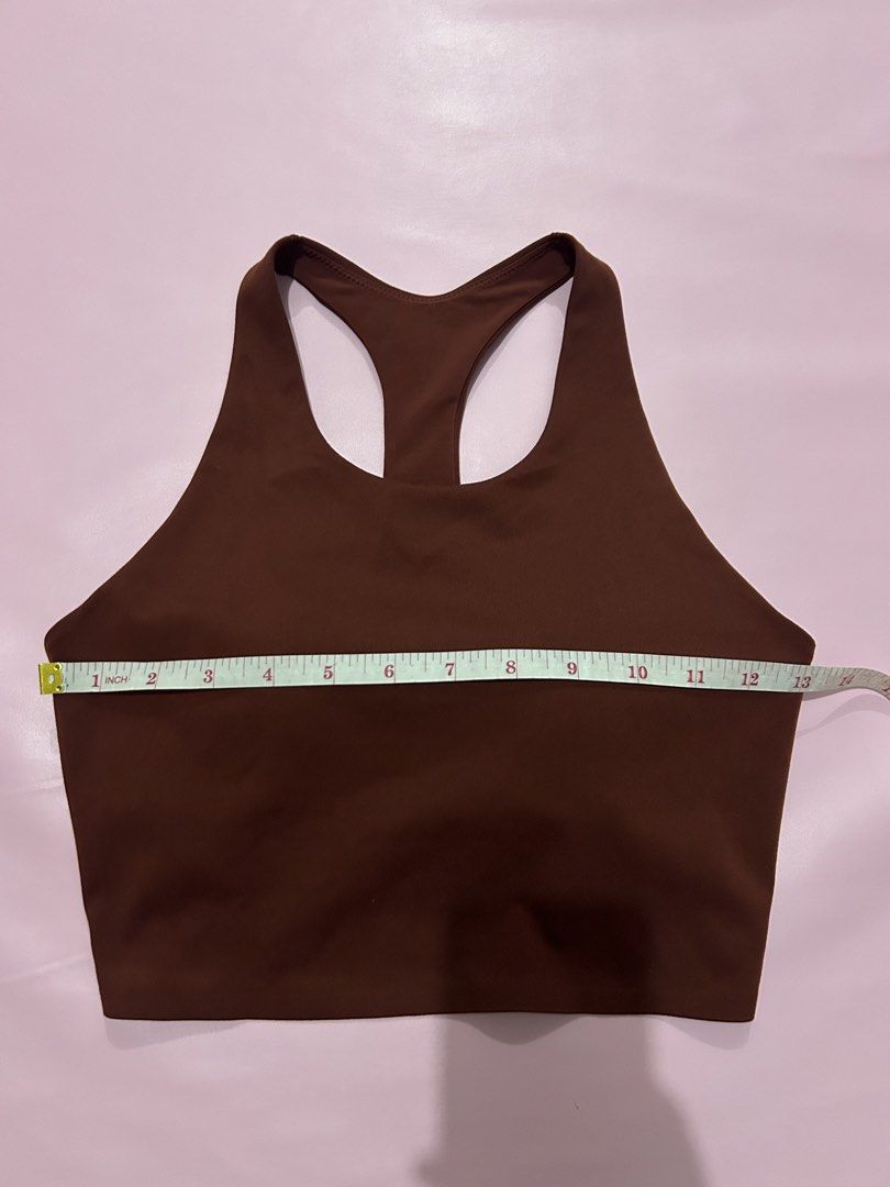 Sports Bra (Category: Activewear) located in Manila. Submitted by chen_clybelles (Listing ID 1467946996, Image 2). Description: .