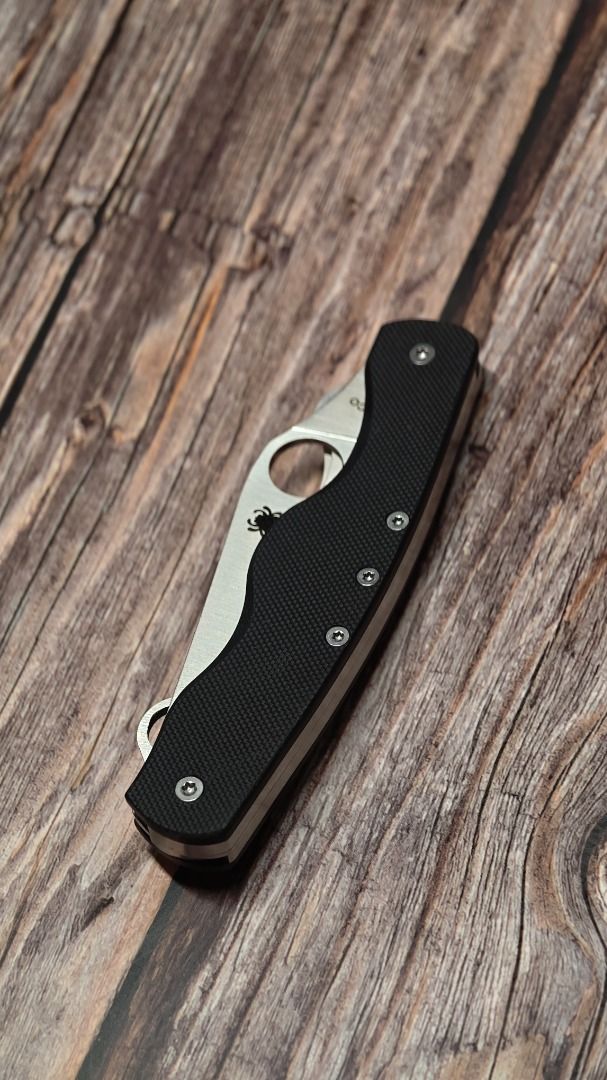 Spyderco Clipitool (Category: Construction Tools & Equipment) located in Pasig City. Submitted by marasigan1990 (Listing ID 1468023660, Image 3). Description: Selling my unused brandnew Spyderco Clipitool for only Php 6,500. Complete with box, and paper. Great multitool alternative to Victorinox if you're an edge guy. RFS: None of your business. Can do meetups at SM City East Ortigas. Can also ship but buyer shoulders the fee (ofcourse like anybo
