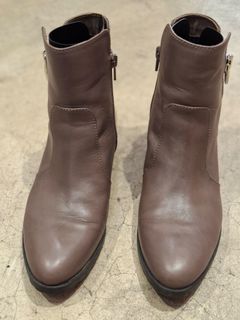 (Category: ) located in . Submitted by tokyothriftstore (Listing ID 1467893035, Image 1). Description: .