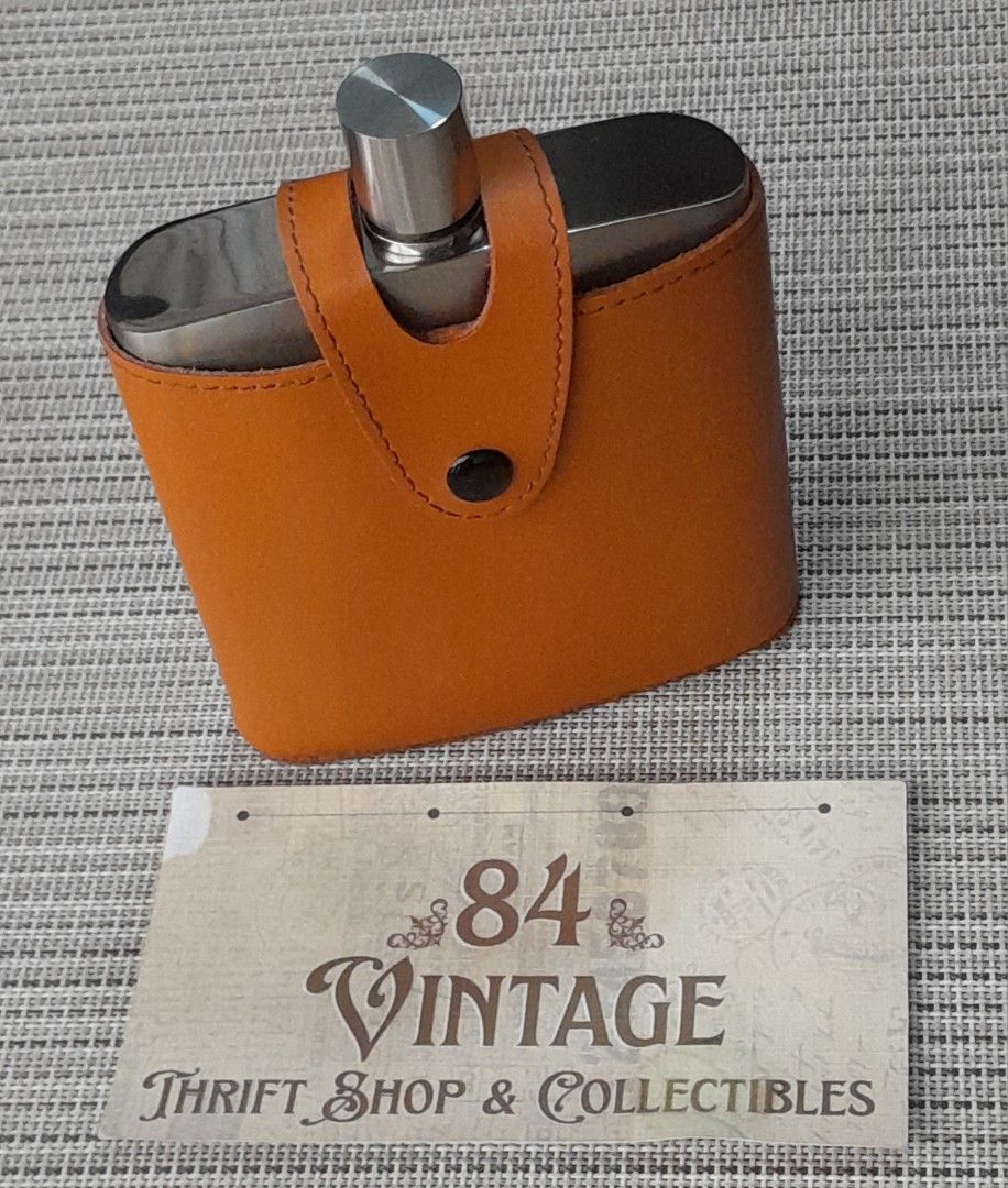 Stainless Steel Flask (Category: Vintage Collectibles) located in Las Pinas. Submitted by 84vintage (Listing ID 1467897021, Image 2). Description: Another Excellent gift idea for the Connoisseur. An elegant flask with Leather case. Actual photos posted. Please examine them carefully as they are part of the description. --📌 MUST READ Before Dealing with us 📌-- ⚠️Price is posted. No lowballs please. ⚠️Vintage items are only sold As Is Where Is. I