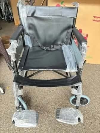Standard wheelchair (Category: Medical Supplies & Tools) located in Quezon City. Submitted by silentfish_c48b31 (Listing ID 1467906513, Image 2). Description: brand new available on hand same day delivery lalamove cod or gcash.