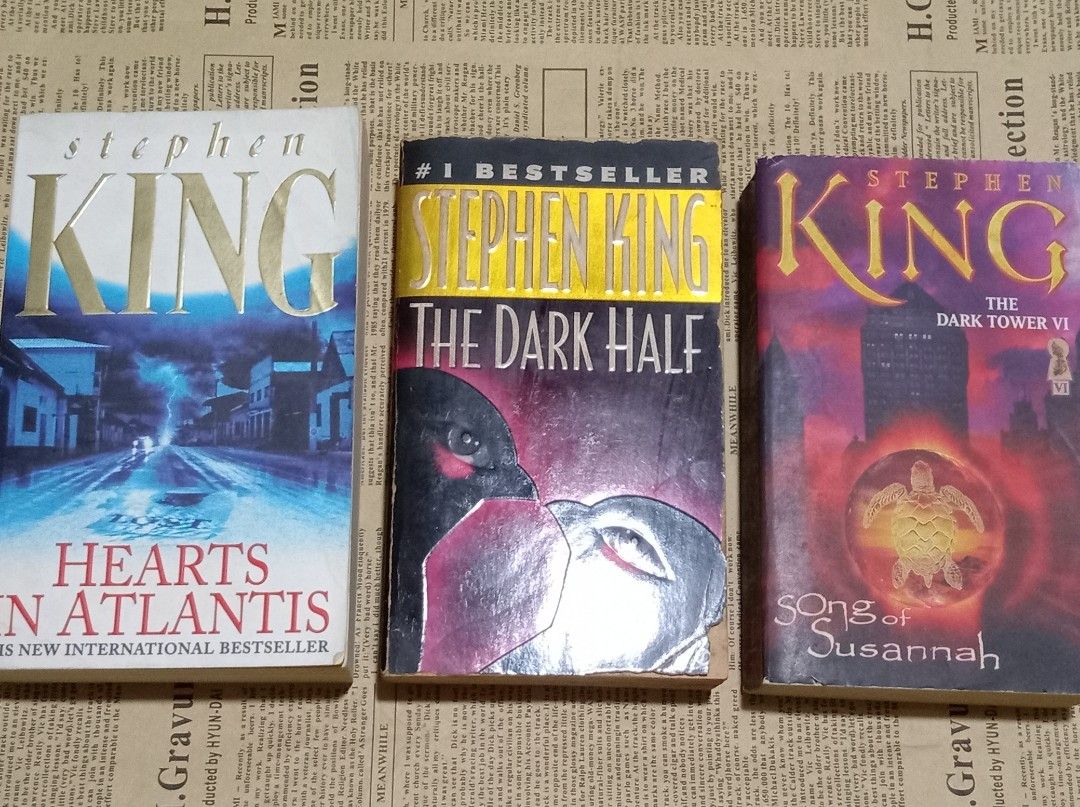 Stephen King Novels (Category: Storybooks) located in Manila. Submitted by hdbookshop (Listing ID 1468029840, Image 1). Description: Hearts in Atlantis The Dar Half Song of Susannah ₱845 take all ⚠️SURE BUYERS ONLY Make an offer if SURE BUYER. Due to Carousell's reply qouta, only serious buyers will be replied to. 🚫NO OFFER = NO REPLY Make an offer if 100% committed in getting the book, we will reply to you ASAP..